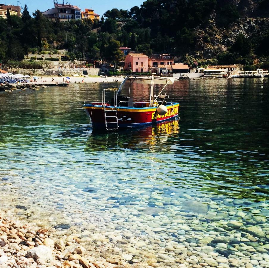 Villa Torre dei Pirati Letojanni Esterno foto